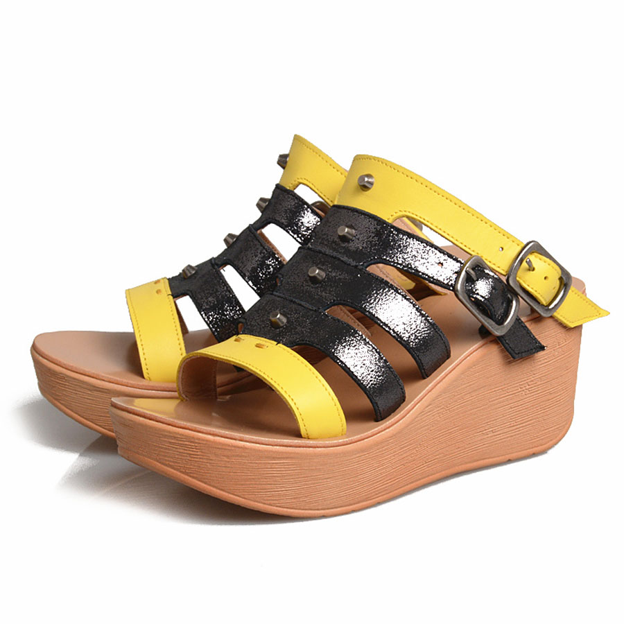 leather belt slippers