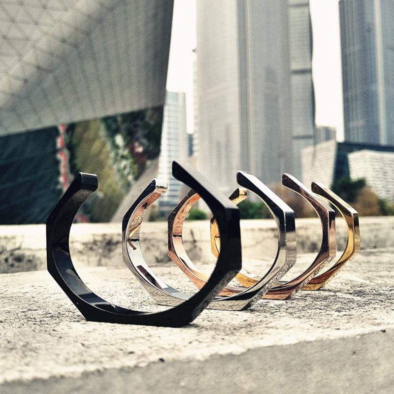 

Beichong Men's Men Bracelet Silver Plated Cuff Bracelets Banlges Women Fashion Jewelry BL-0299