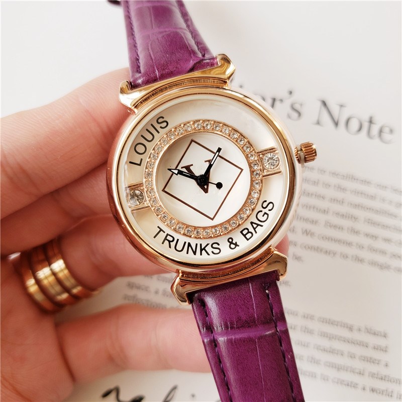 

2020 New Three needle series luxury mens watches Set auger dial 38 mm size Quartz Watch designer watches LOUI Brand Fashion leather strap