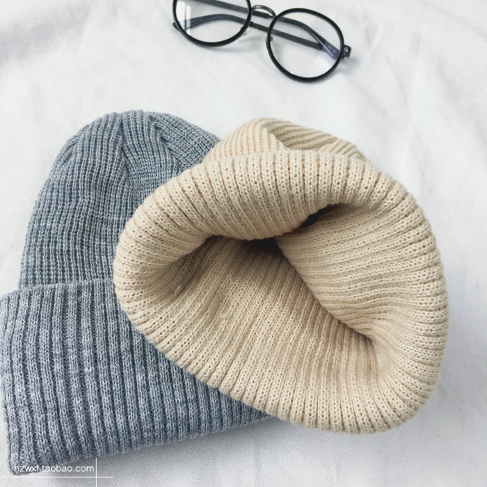 

Autumn and Winter Korean Version of Wild Couple Wool Knit Hat Light Board Warm Hood Men and Women Ear Caps, White