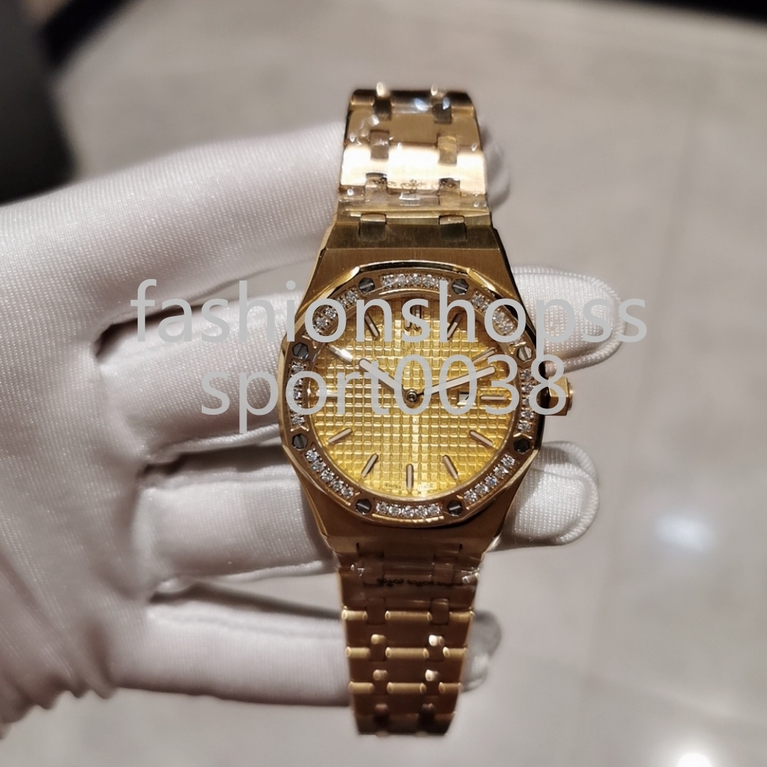 

Royal Oak Offshore Series Men's and Women's Universal Watch