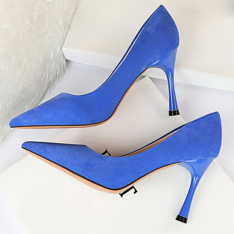 sapatos vermelhos femininos