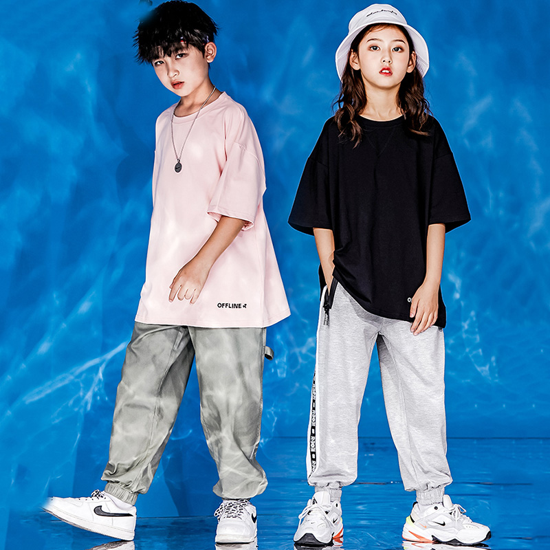 

Boys Hip Hop Costumes Fashion Summer Loose Short Sleeves Tops Trousers Girls Jazz Performance Wear Kids Modern Outfit DN6307