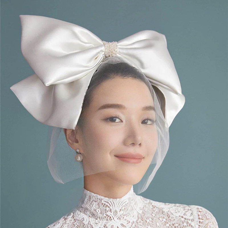 

The latest and most fashionable bridal wedding headdress High-quality white oversized bow hairpin veil covering face Party accessories