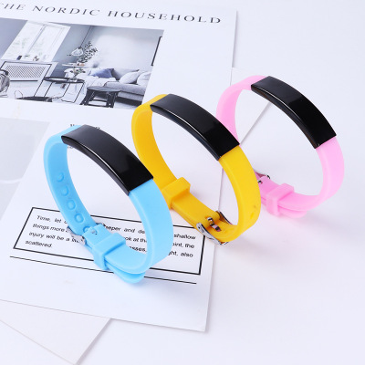 

Customize Simple Children's Adjustable Silicone Bracelet Processing Custom Gifts Couple Stainless Steel Bracelets Free Engraved