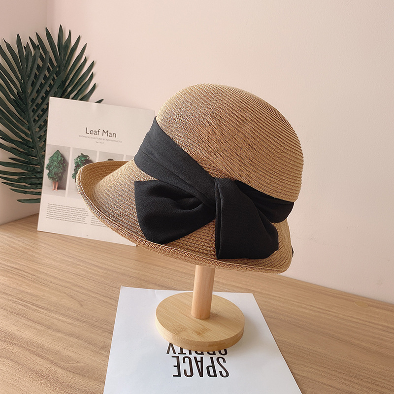 

2020 New Women Sun Hats Hand Made Straw Hat Girls Ribbon Bow Beach Hat Casual Straw Summer Shade UV Protect Cap, Black