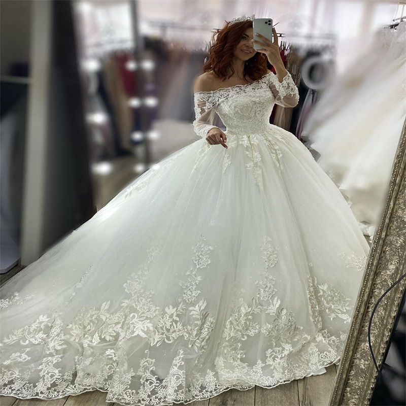 

Luxury Ball Gown Wedding Dresses Long Sleeves Lace Appliqued Bridal Gowns Elegant Arabian Dubai Custom Made Bateau Vestidos De Novia, Orange
