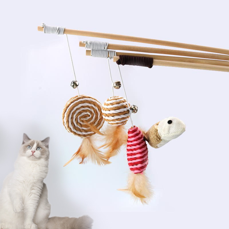 

1pcs Pet Cat Teaser Toys Feather Linen Wand Cat Catcher Teaser Stick Interactive Toys Wood Rod Mouse Toy With Mini Bell