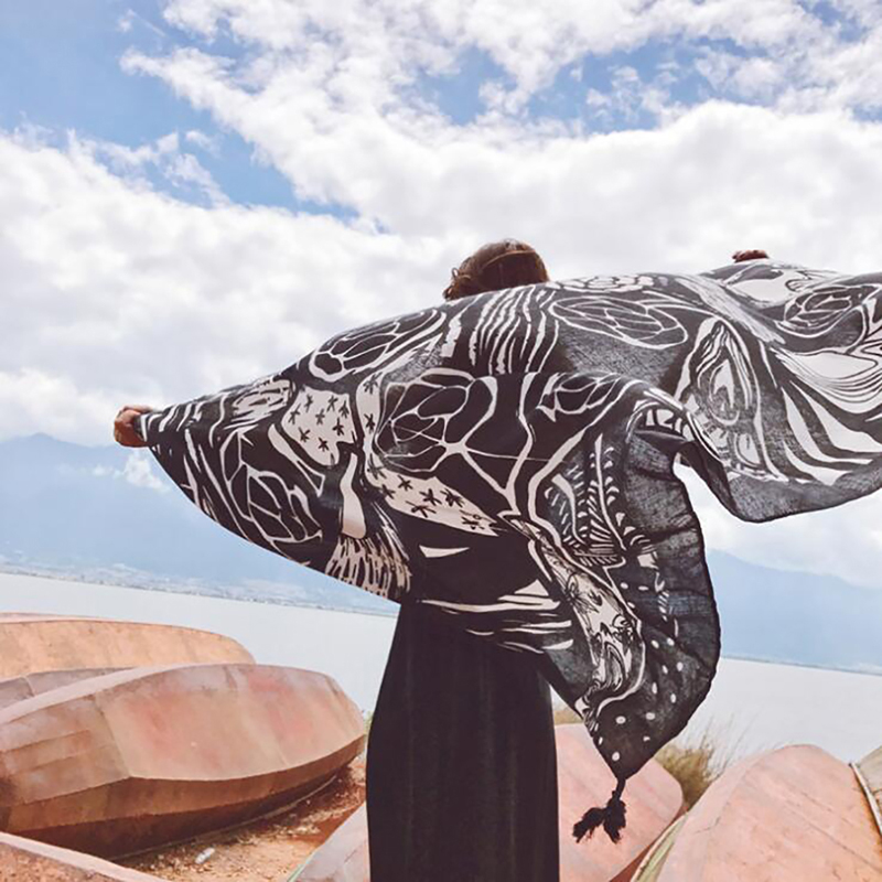 

New black and white totem long size women scarf Casual accessories sunscreen shawl
