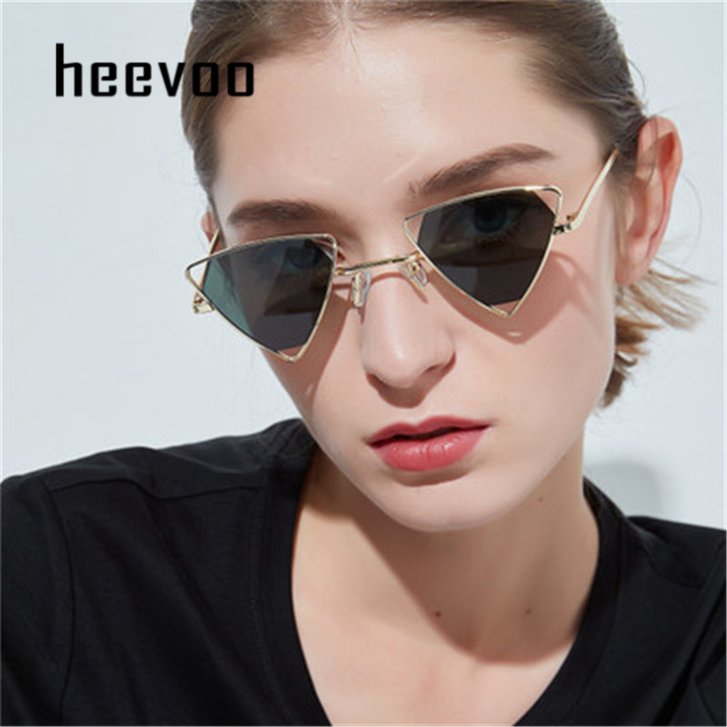 

New Small Punk Sunglasses Women Triangle Oculos New Vintage Glasses Openwork Metal Frame Fashion Sun Glasses Men Okulary