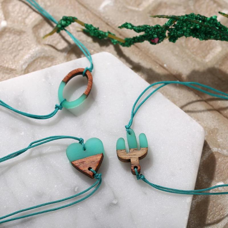

Simple Bohemia Green braided Rope Chain Bracelets For Women Resin Wood Cactus Round Pendant Bracelet Femme Fashion Jewelry