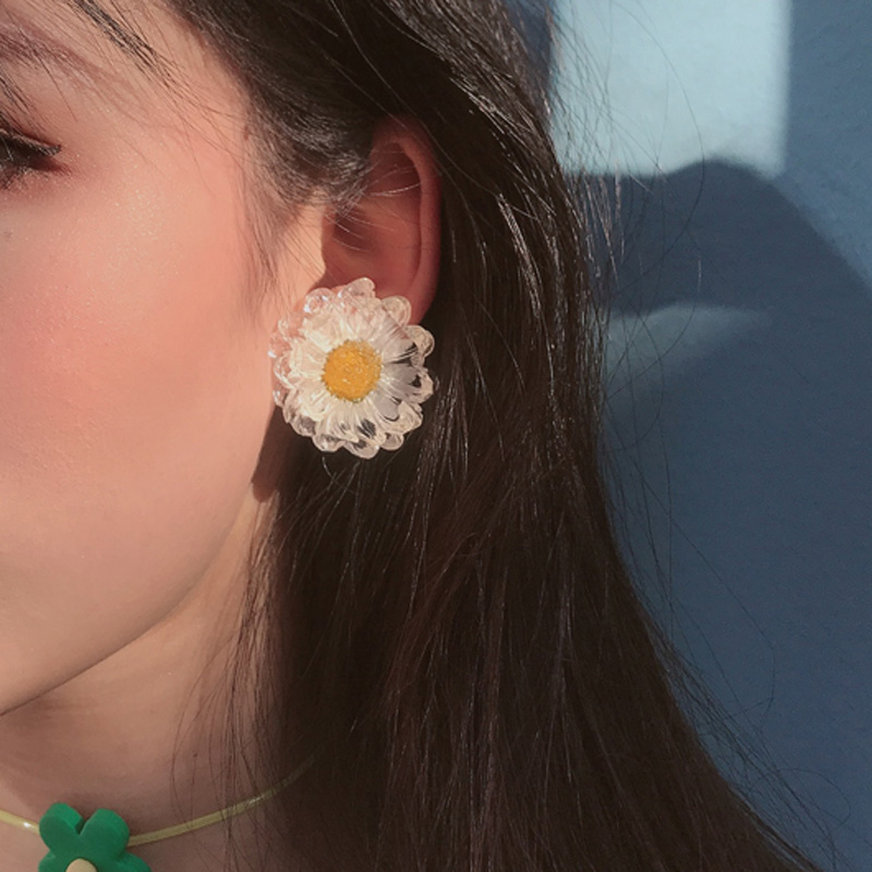 

Dayoff Korean Daisy Flower Stud Earrings Womens Earings Summer Transparent Dried Flower Big Earrings For Women Jewelry E360