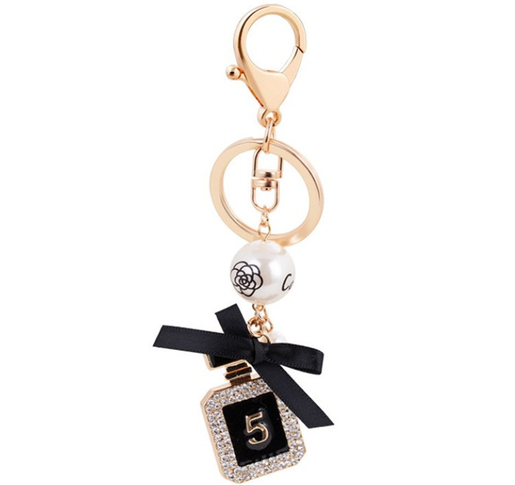 Brand Perfume Bottle Keychain Luxury Key Chain Fashion Key Ring Holder Keyrings Women Souvenirs