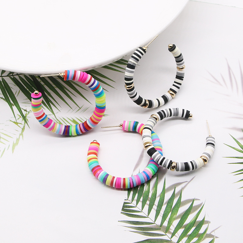 

New Fashion Bohemian Round C-shaped Trendy Ladies Earrings Mixed Color Soft Pottery Simple Elegant Fashion Female Earrings Women