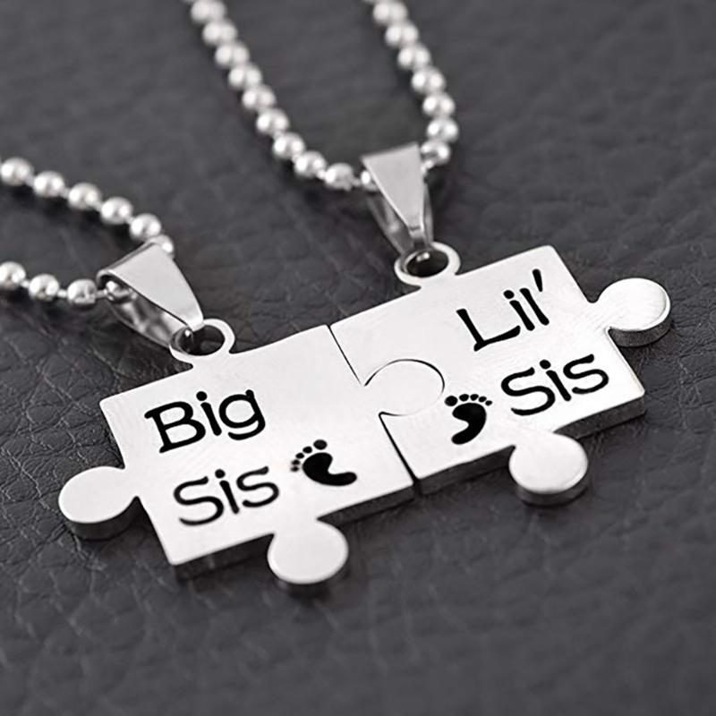 

2pcs Creative Lil Sis Big Sis Simple Complementary Sister Pendant Necklace Set