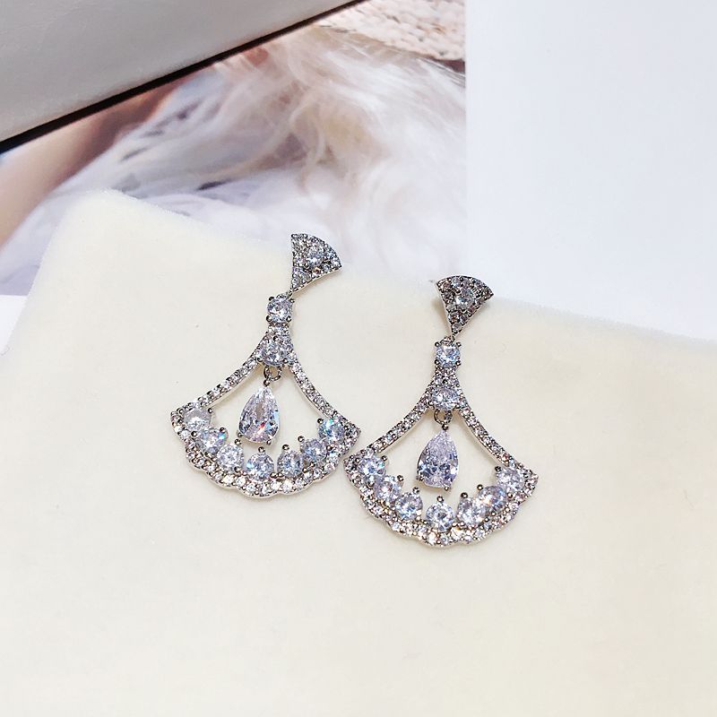 

High-end Cubic Zircon Earrings Luxury CZ Stone Crystal Geometric Sector Dangle Earrings Women Jewelry