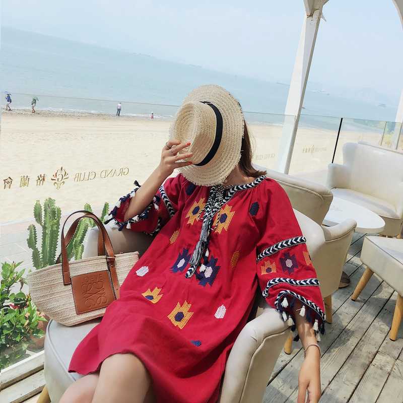 

Video scene shooting high-end custom holiday national wind restoring ancient ways v-neck tassel snowflake embroidery dress big y, Red