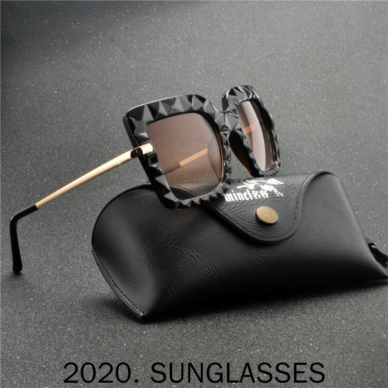 

2020 Women Square Sunglasses Female Fashion Transparent Crystal Frame Sun Glasses Fashion butterfly sunglasses FML