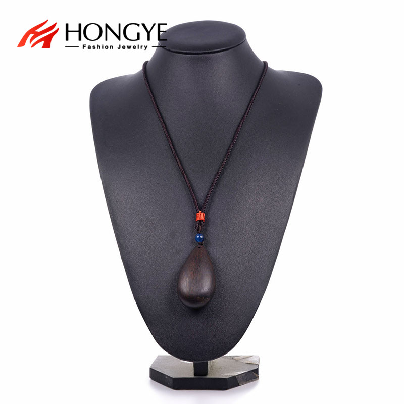 

HONGYE Original Hand Made Ethnic Style Ebony Safe Buckle Pendant Necklace Men And Women Simple Wild Sweater Chain Accessories