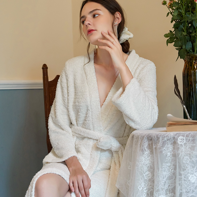 

Autumn and Winter Double-Sided Plush Lace-up Nightgown Pajamas Bathrobe Women' Leisure Tops Lingerie Robe Bathrobe Bath Robe, White