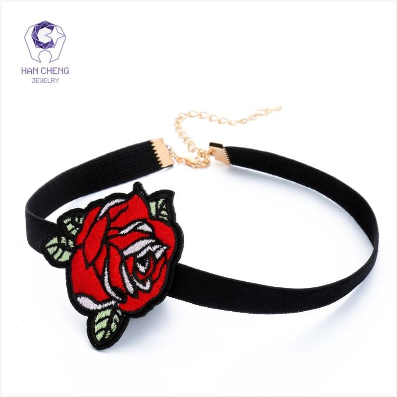 

HanCheng Fashion Flower Rose Ribbon Choker Necklace Women Embroidery Necklaces Elastic Tattoo Statement collar jewelry bijoux