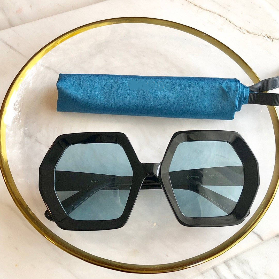 

New Popular Designer Oversized Sunglasses Square Summer Style for women Adumbral Goggle Top Quality UV400 Lens Mixed Color With box 0708S