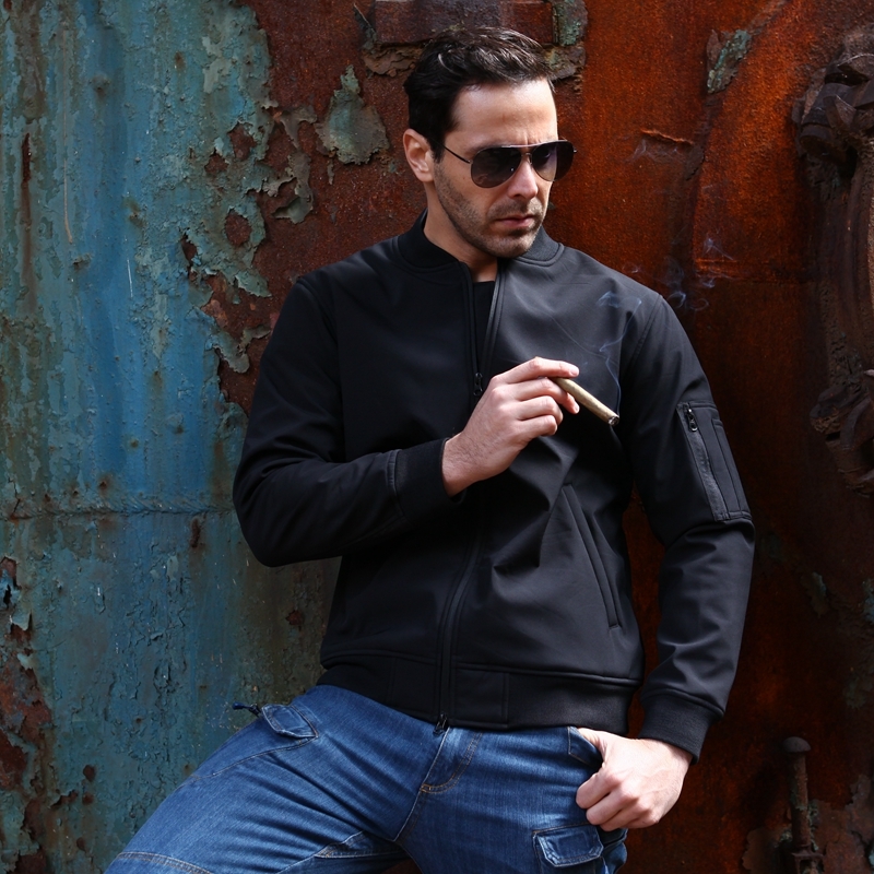 

Outdoor Hiking Windproof Thermal Camouflage Coat Winter Men Camping Training Climbing Waterproof Warm Soft Shell Tactical Jacket, Green