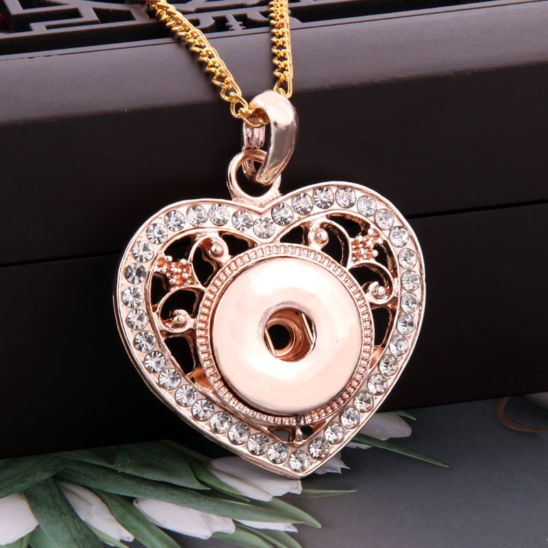 

2020 New Rose Gold Heart-shaped Rhinestone Snap Buttons Necklace Fit DIY Ginger Charms 18mm Snap Button Jewelry Gifts