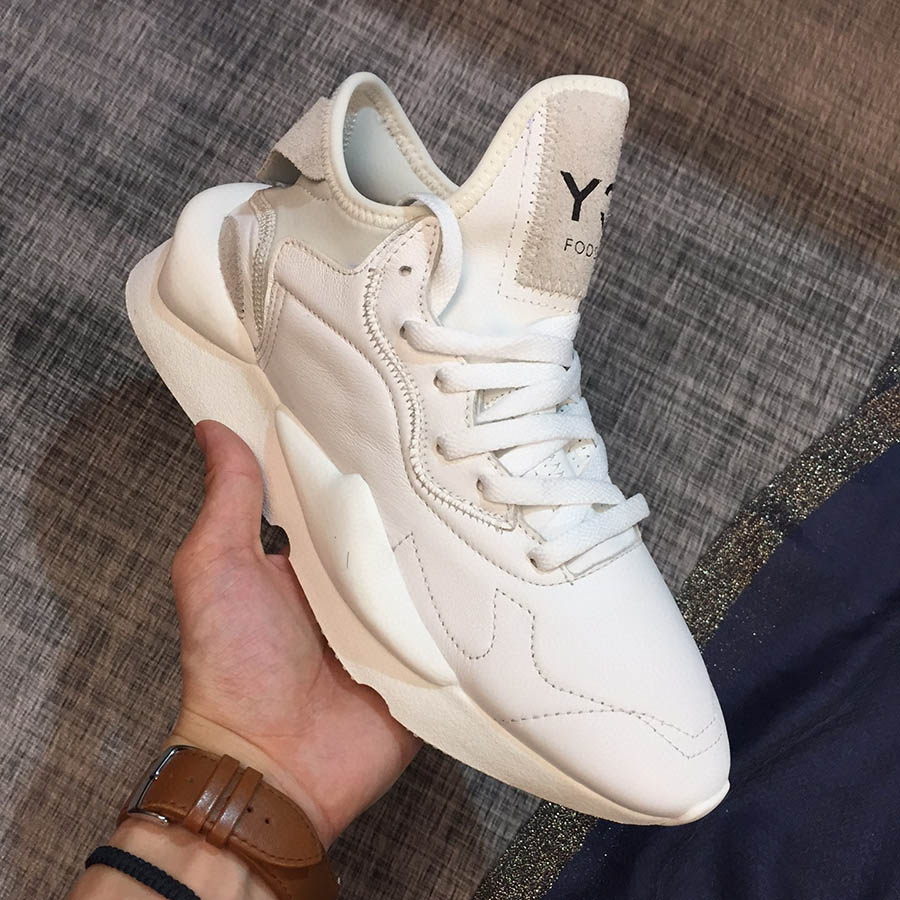 

Mens Y3 IIvenom Designer Sneakers Kusari White High Quality Ins Fashion Women Shoes Trendy Lady Y-3 Casual Boots Size 38-44 With Box, Shown