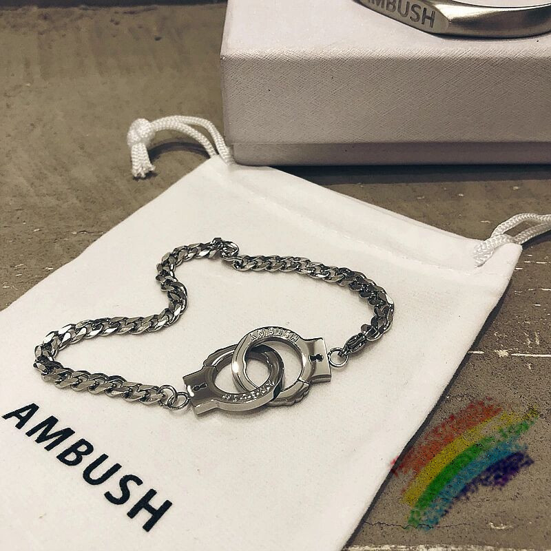 

2021 Bracelets Men Women 1 Best quality Chain With Original Gift Box Cloth Bag Accessories