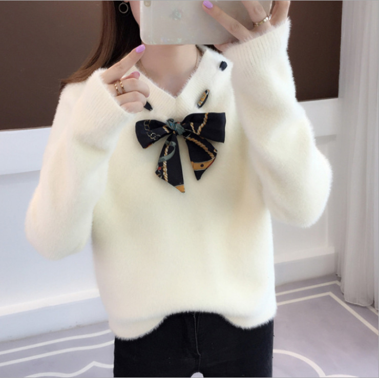 

The new 2020 female sweet little pure and fresh and sweater loose wool-like turtleneck sweater with long sleeves, Beige