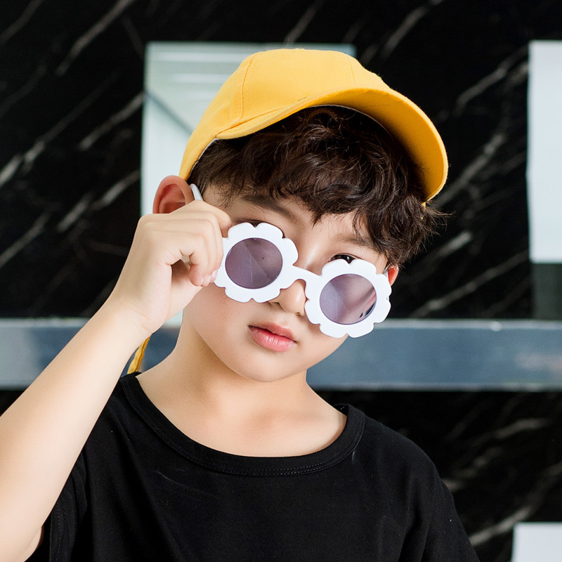 

Vintage Kids Sunglasses Child Sun Glasses Round Flower Gafas Baby Children UV400 Sport Sunglasses Girls Boys
