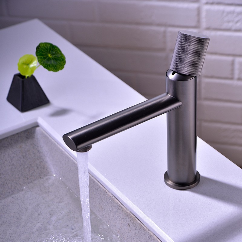 

Gun Gray & Gold Rose Faucet 100% Brass Bathroom Basin Faucet Knurling Design Deck Mounted Water Mixer Tap Brushed Gold