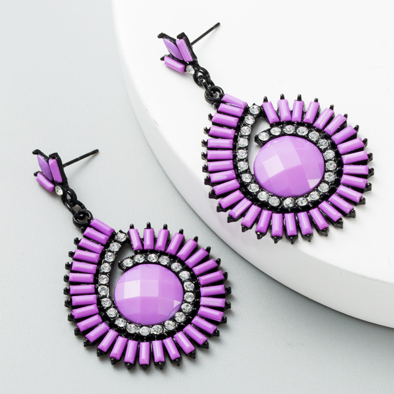 

2020 New Arrivals Korean Statement Earrings for Woman High Class Bohemian Style Rhinestone and Acrylic Drop Earrings for Woman