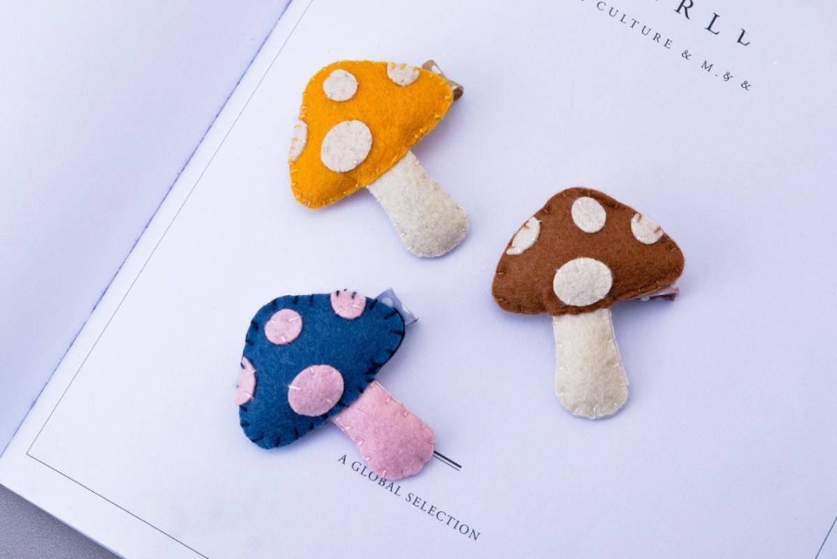 

15pcs ins Fashion Cute Felt Mushroom Hairpins Solid Cartoon Hair Clips Princess Headwear Boutique Hair Accessories Ornament, Choose colors