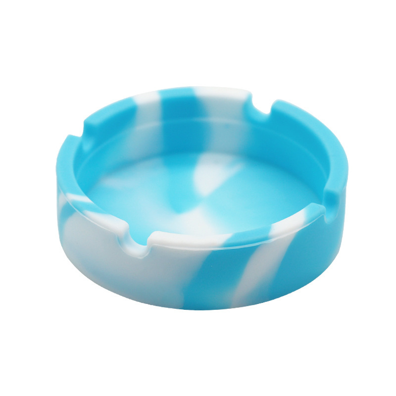

2020 New Fashion Trend Silicone Ashtray Light Round Ashtray New Fluorescent Cigarette Convenient Cigarette Case Creative Ashtray