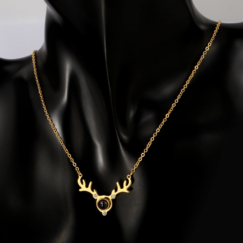 

Elk Antler Pendant Chain Necklace New Fashion 100 Languages of Love Pendant Necklace For Woman Man Jewelry Gift
