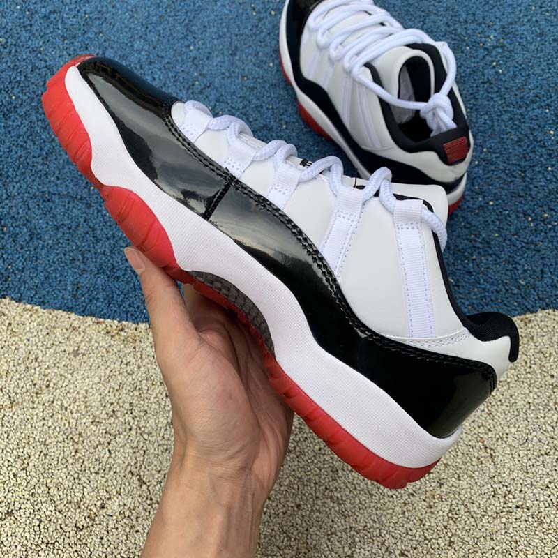 

2020 Mens Designer Air Basketball shoes New Arrival Outdoor Shoes for Women Loafers Sneakers Platform Running Shoes Luxury Trainers 7-12