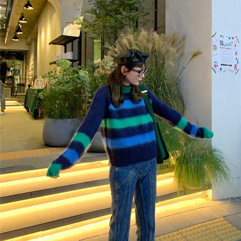 

High Quality 2020 Mohair Turteneck Casual Women Winter Pullover Long-sleeved Contrast Striped Sweater Luxury Christmas Tops Warm, Beige
