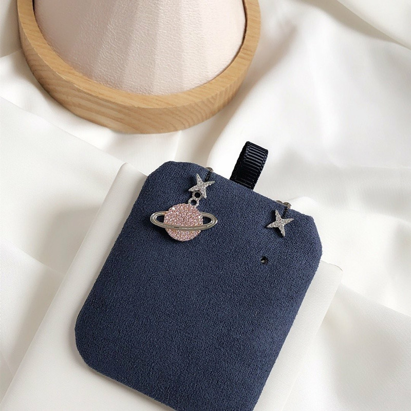 

2020 new design sense Star Earring asymmetric Earring Earring Fashion Earrings personalized simple women Earrings temperament Earrings