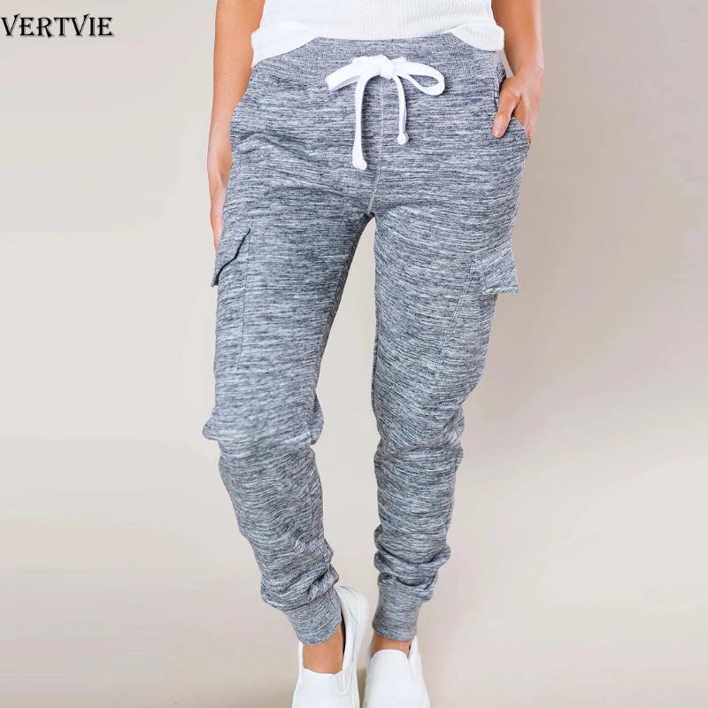 

VERTVIE Loose Sports Pants Women Running Yoga Pants Pocket Elastic Waist Fitness Trousers Gym Sweatpants Sport Training Trousers, Black