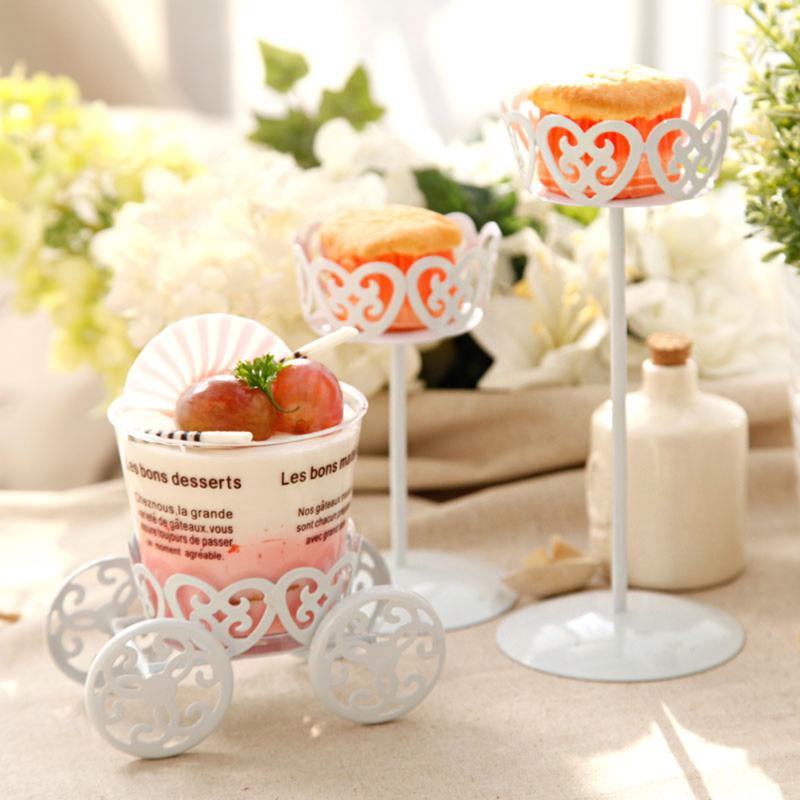 

1PC Wedding Cupcake Creative Wrought Iron Cake Stand Wedding Dessert Table Decoration Lace Dessert Stand