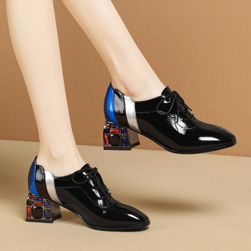 

Women Bare boots 2020 Autumn Lace Up Patent Leather Dress Shoes Medium Heeled Crystal Heels Pumps Patchwork Ladies Shoes, Black
