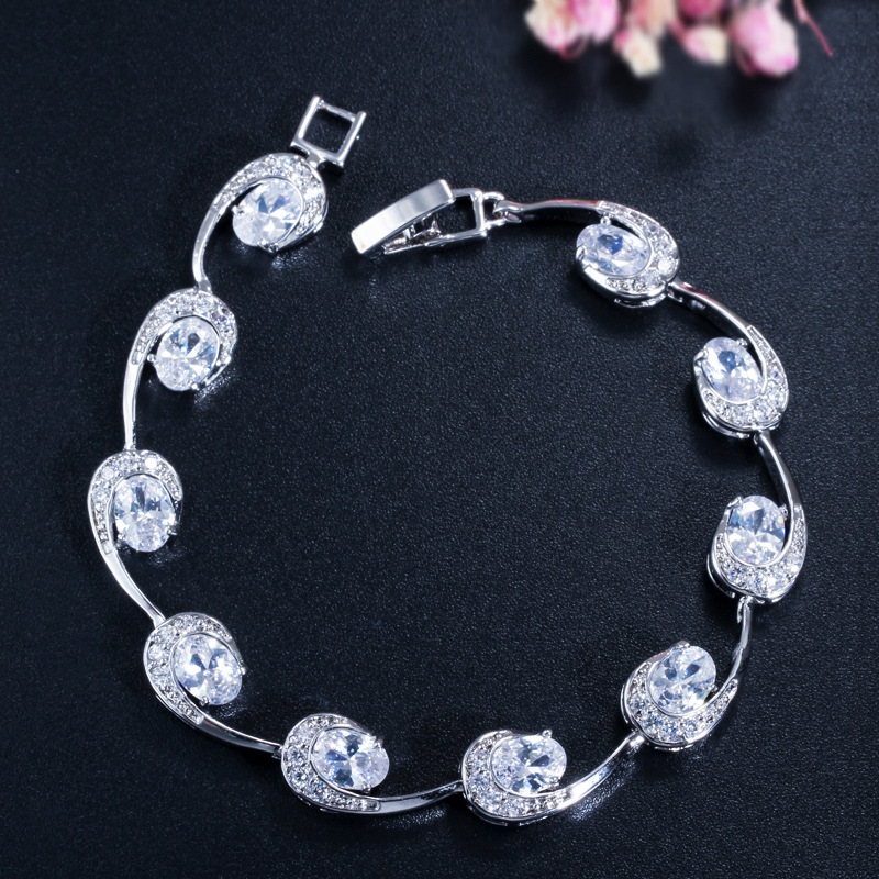 

Fashion women Jewery bracelet good looking gold plated cooper link chains 18CM