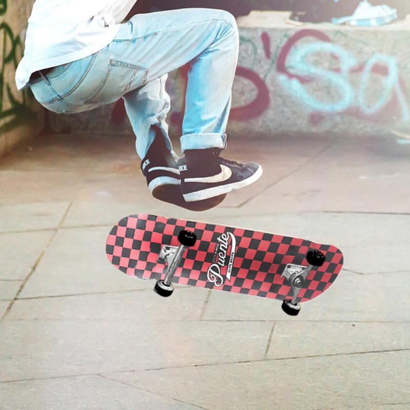 

PUENTE 602 ABEC - 9 Four-wheel Skateboard Longboard Double Snubby Maple Skateboard for Entertainment, Bright black