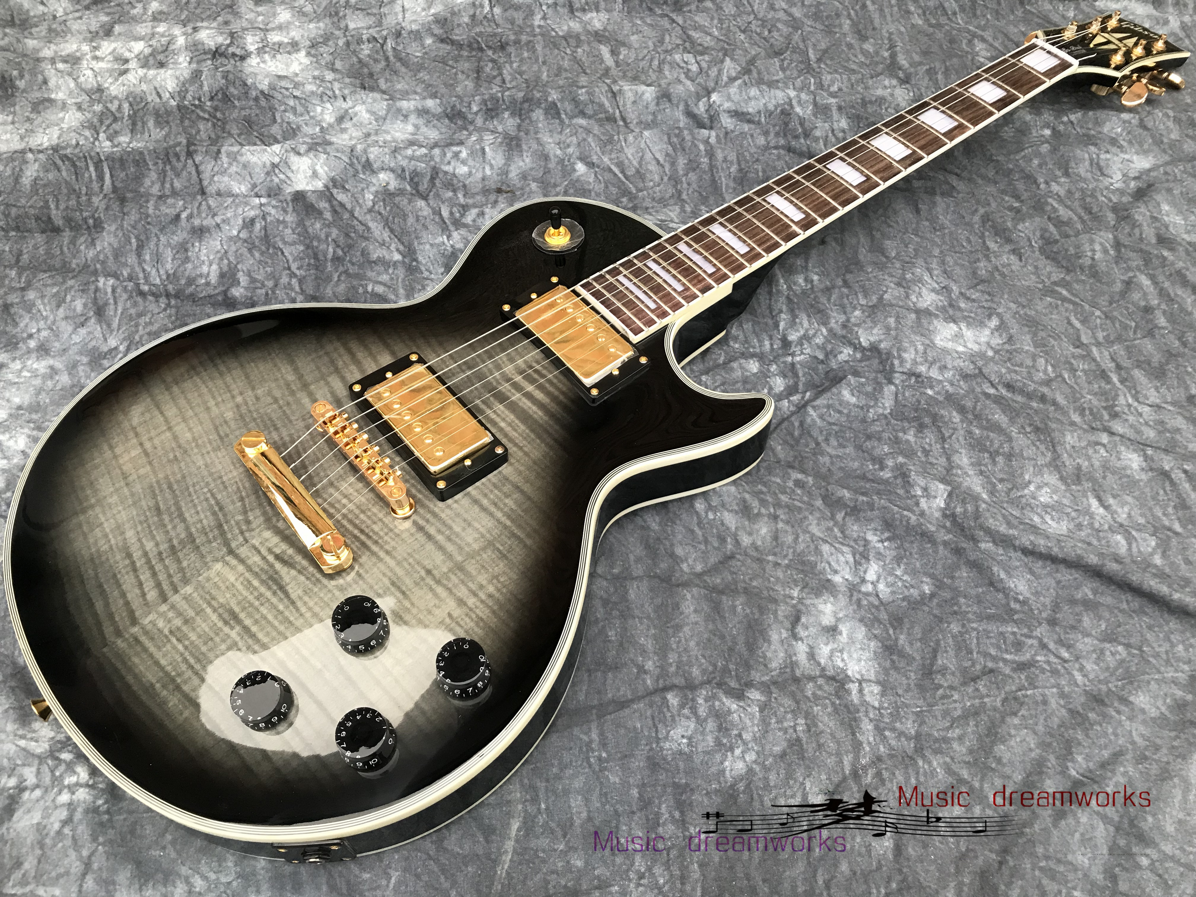 

New Electric Guitar Wholesale From China Mahogany neck and body .G custom guitar Black gradient color