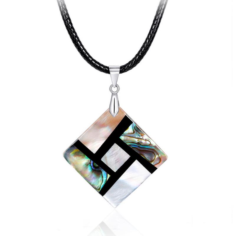 

Shell Necklace Natural Shell Handmade Painted Fashion Joker Style for Women and Man