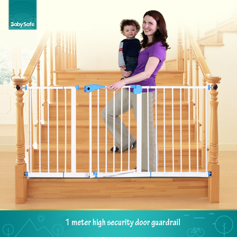 

Free ship babysafe metal iron gate baby safety gate pet isolation fence 75-82cm width
