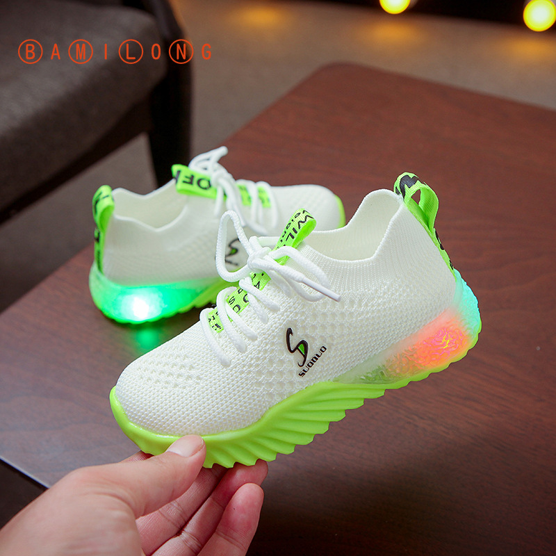 

2020 Spring/Autumn Children Light Shoes Boys LED Lumious Casual Shoes Children White Sport Toddler Girls Sneakers K132
