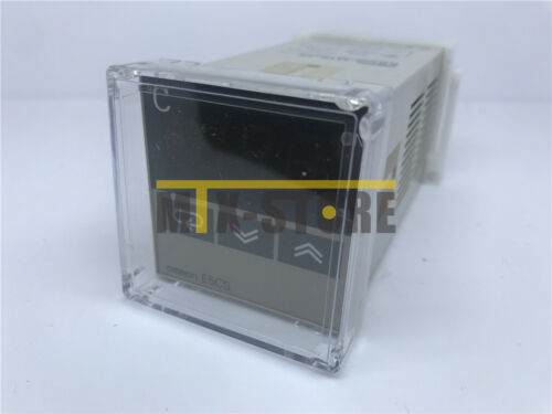 

1PCS NEW IN BOX Omron E5CS-Q1KJX